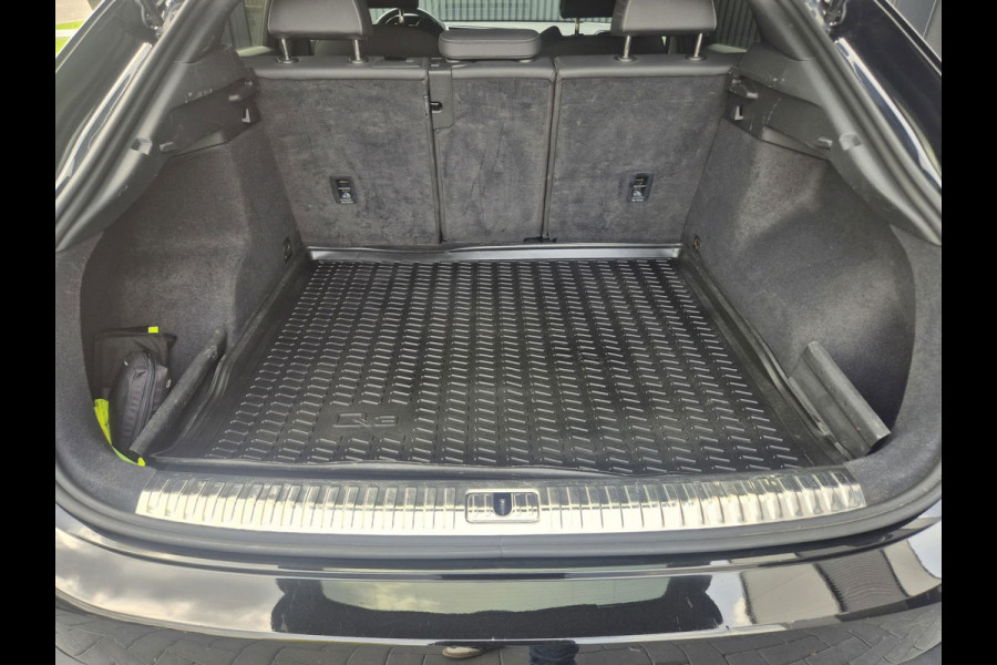 Audi Q3 Sportback 35 TFSI S Line | Clima| Pano | Camera | Navi | Stoelverwarming | Sonos |