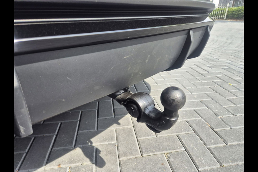 Audi Q3 Sportback 35 TFSI S Line | Clima| Pano | Camera | Navi | Stoelverwarming | Sonos |