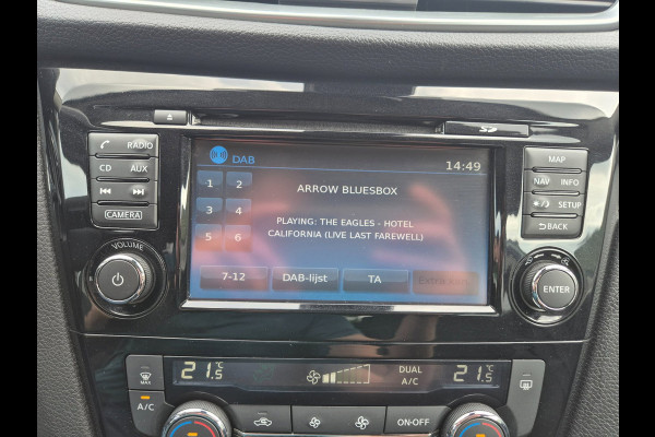 Nissan QASHQAI 1.2 N-Connecta Pano, Trekhaak, Camera, NAP