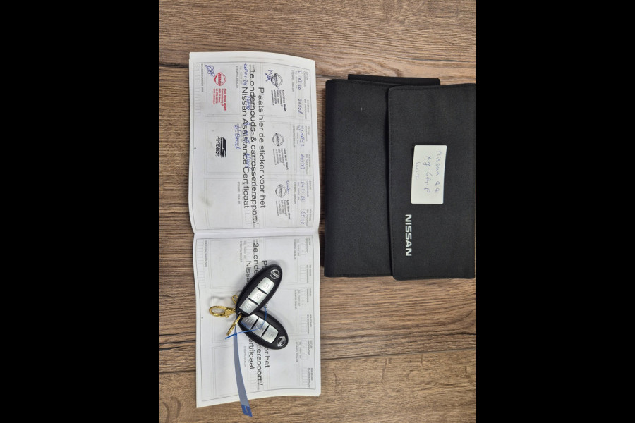Nissan QASHQAI 1.2 N-Connecta Pano, Trekhaak, Camera, NAP