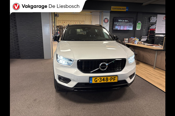 Volvo XC40 1.5 T3 R-Design/leer/harman kardon/weg klapbare trekhaak/stoelverw