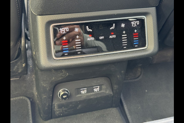 Audi e-tron E-tron 55 quattro advanced Pro Line Plus 95 kWh | Pano, ACC, Memory, Clima, Stoelverw., Carplay/Android |