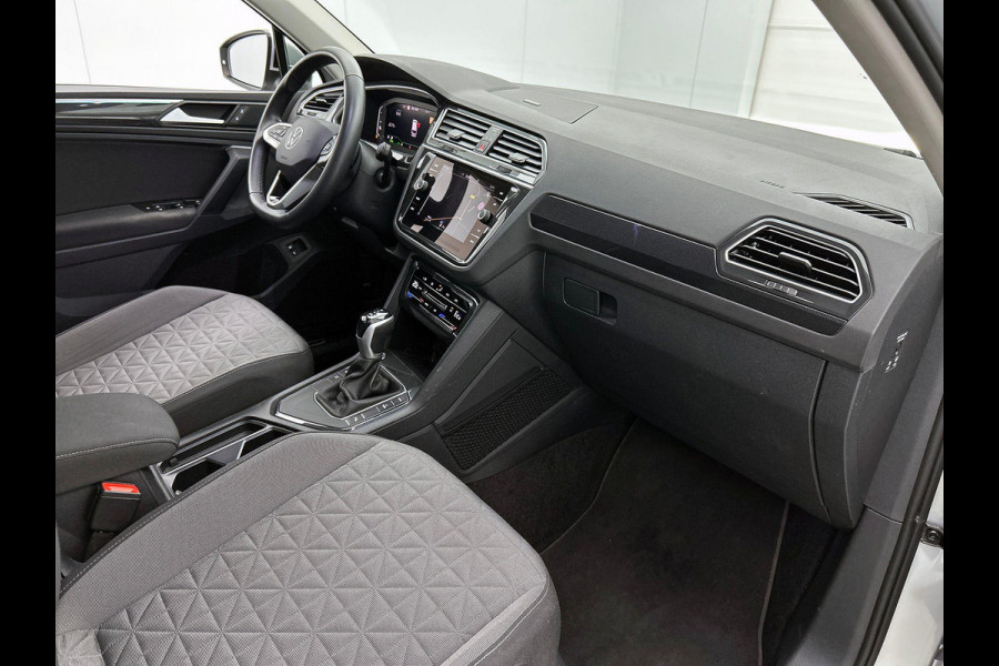 Volkswagen Tiguan 1.4 TSI eHybrid 245PK CAMERA | VIRTUAL | NAV | AD-CRUISE