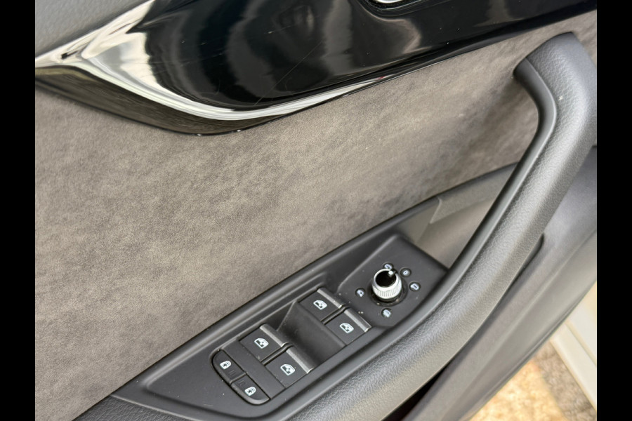 Audi A4 Limousine 40 TFSI S-LINE Adap Cruise|Sportstoel|Virtual|Dealer Onderhouden