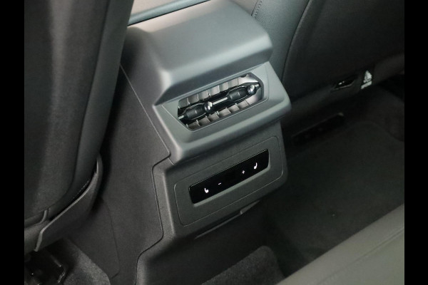 Audi Q6 e-tron Advanced edition perf 306pk 100Kwh | Tech plus | Sportstoel zwart leder-kunstl | Volledig in carrosseriekleur | Omgevingscamera's |
