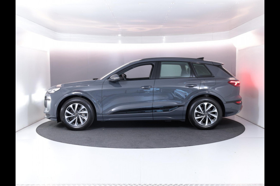 Audi Q6 e-tron Advanced edition perf 306pk 100Kwh | Tech plus | Sportstoel zwart leder-kunstl | Volledig in carrosseriekleur | Omgevingscamera's |