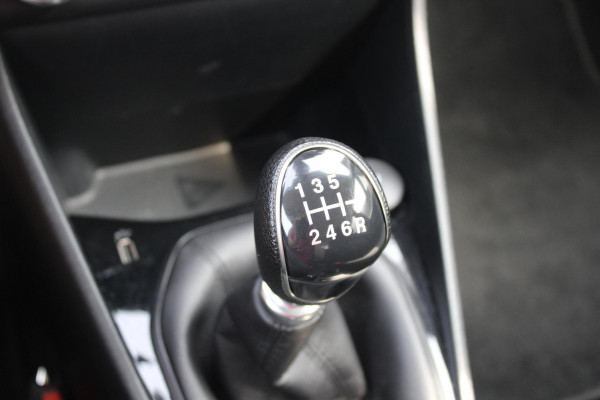 Ford Fiesta 1.0 EcoBoost 95 PK Connected | Cruise Control | Navigatie | DAB | Airco | Bluetooth Carkit
