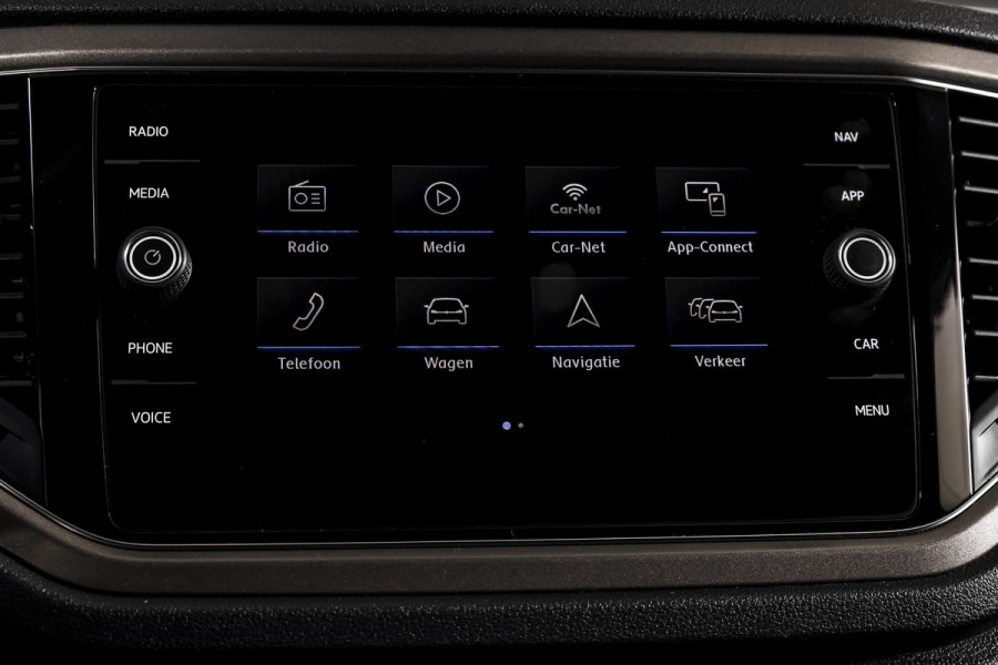 Volkswagen T-Roc 1.5 TSI 150 PK Style - Automaat | Adapt. Cruise | PDC | Camera | NAV+App. Connect | ECC | Afn. Trekhaak | LM 17" |