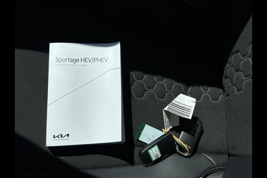 Kia Sportage 1.6 T-GDi Hybrid GT-Line PHEV |COMPLEET UITGERUST| HARMAN KARDON| ELEK. ACHTERKLEP| STOEL + STUURVERWARMING| 360 CAMERA| DODE HOEK SENSOR|ELEK STOELEN| ACHTERBANK VERWARMING