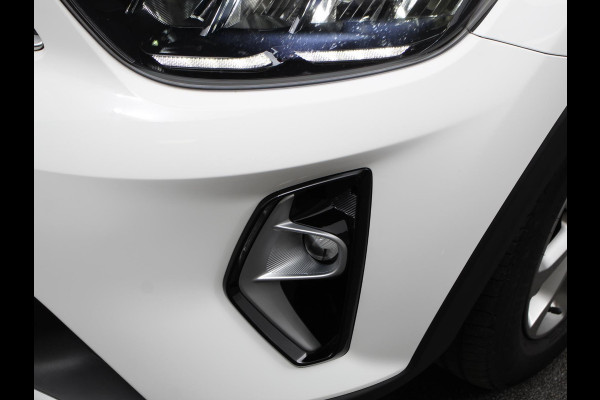 Kia Stonic 1.0 T-GDi MHEV DynamicLine Trekhaak Camera Parkeer sensoren Navigatie Apple Carplay/Android Auto Climate Control Cruise Control Parkeer sensoren Lichtmetalen Velgen