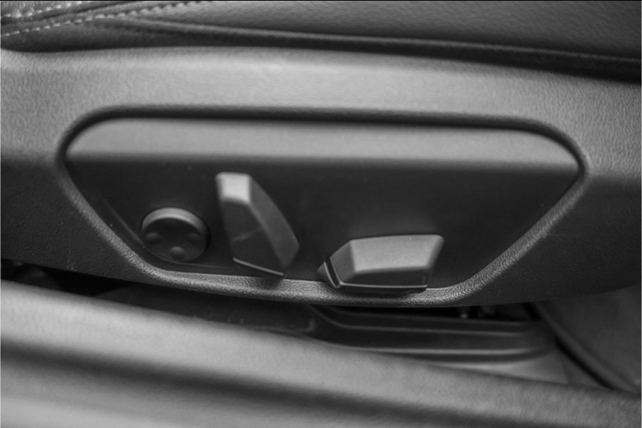 BMW Z4 Roadster M40i First Edition H/K HUD ACC Memory Stuur & Stoelverw
