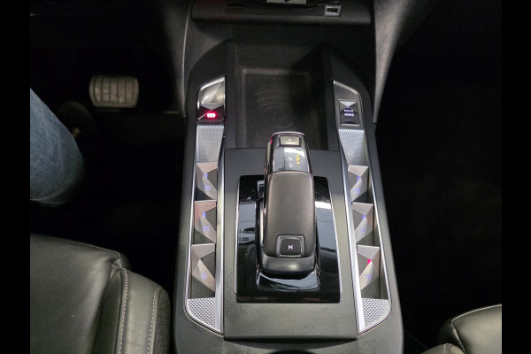 DS DS 3 Crossback 1.2 PureTech Grand Chic – Automaat – Leder – Stoelverwarming – Nieuwe distributie – Full options