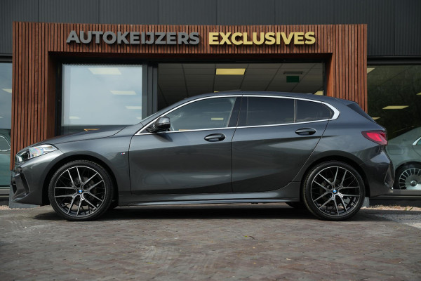 BMW 1-serie 118i High Executive M Pakket Panoramadak Cruise Stoelverw. LED 19''LM