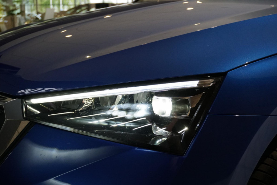 Škoda SCALA 1.0 TSI Business Edition + TREKHAAK / STOELVERWARMING / CAMERA