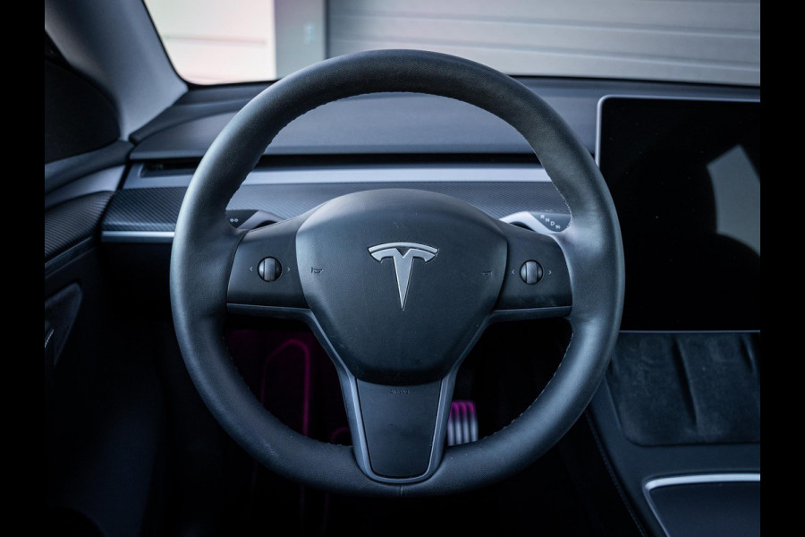 Tesla Model Y Performance AWD 75 kWh Dual Motor l Carbon l 21'' l Panoramadak
