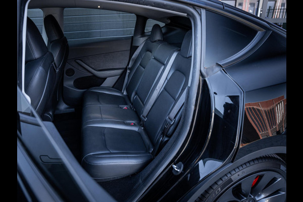 Tesla Model Y Performance AWD 75 kWh Dual Motor l Carbon l 21'' l Panoramadak