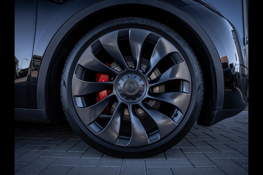 Tesla Model Y Performance AWD 75 kWh Dual Motor l Carbon l 21'' l Panoramadak