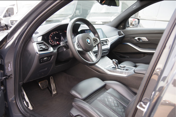 BMW 3-serie 330e M-SPORT SCHUIFDAK, INDIVIDUAL LEDER, LASER, HUD, HARMAN/KARDON, ADAPT. CRUISE, SPORTSTOELEN, DRAVIT GRAU