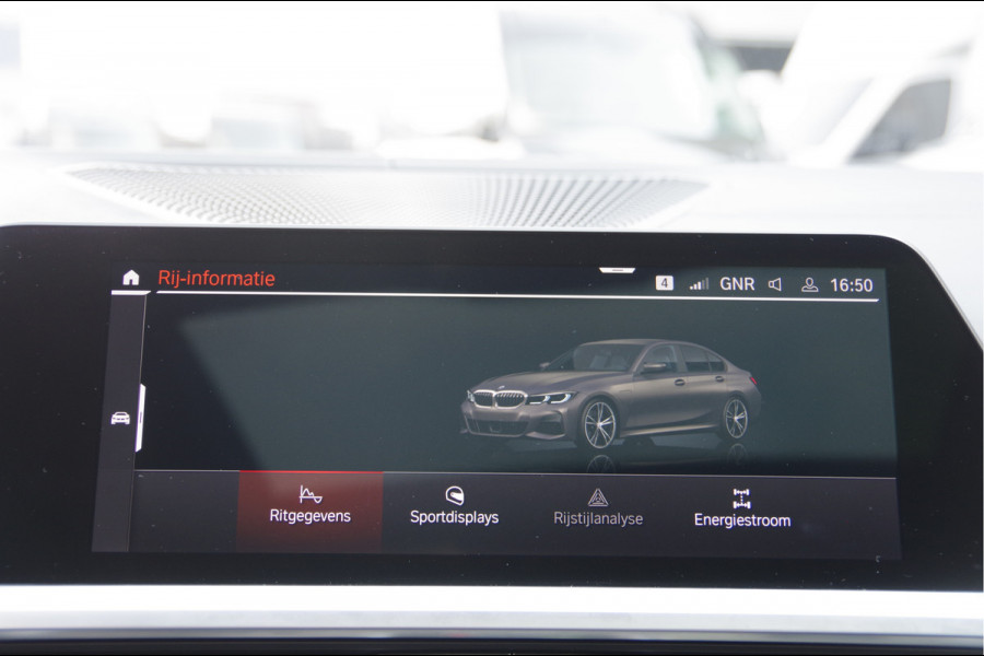 BMW 3-serie 330e M-SPORT SCHUIFDAK, INDIVIDUAL LEDER, LASER, HUD, HARMAN/KARDON, ADAPT. CRUISE, SPORTSTOELEN, DRAVIT GRAU
