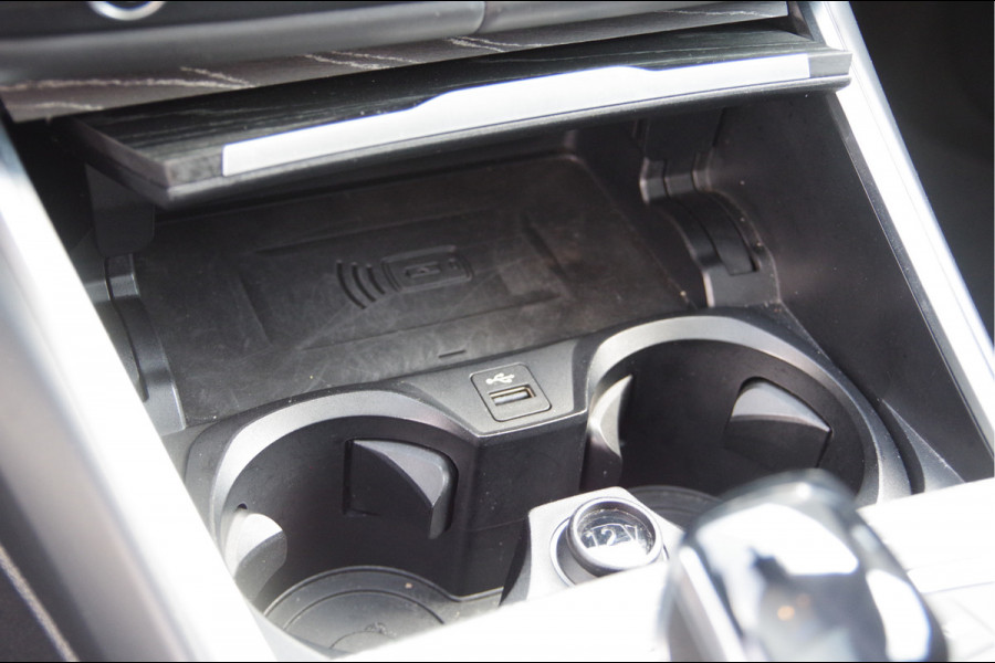 BMW 3-serie 330e M-SPORT SCHUIFDAK, INDIVIDUAL LEDER, LASER, HUD, HARMAN/KARDON, ADAPT. CRUISE, SPORTSTOELEN, DRAVIT GRAU
