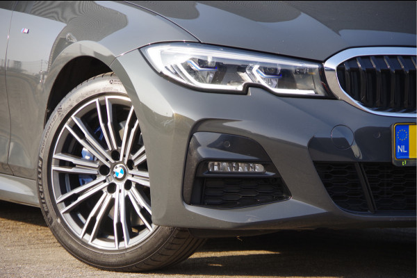 BMW 3-serie 330e M-SPORT SCHUIFDAK, INDIVIDUAL LEDER, LASER, HUD, HARMAN/KARDON, ADAPT. CRUISE, SPORTSTOELEN, DRAVIT GRAU