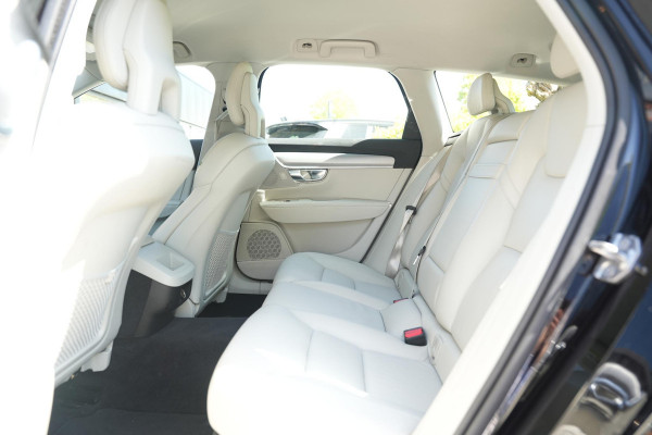 Volvo V90 2.0 T5 90th Anniversary Edition Leer Cruise Trekhaak