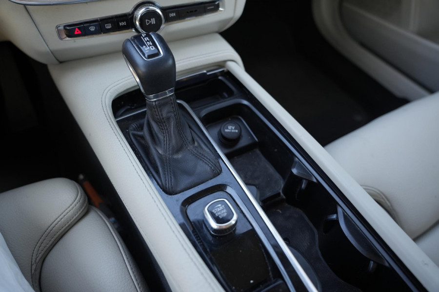 Volvo V90 2.0 T5 90th Anniversary Edition Leer Cruise Trekhaak