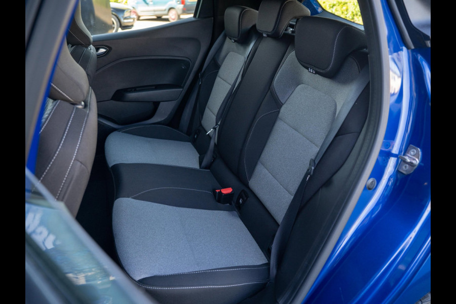 Renault Clio 1.0 TCe Evolution / Navi / Cruise / Carplay / LED / PDC / NL auto