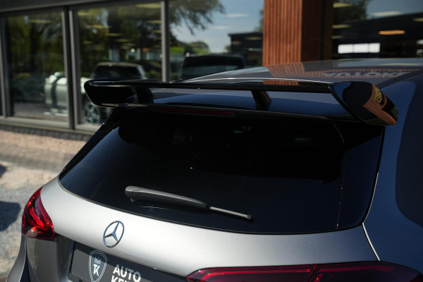 Mercedes-Benz A-Klasse AMG 35 4MATIC Aero Pack Burmester WideScreen Facelift