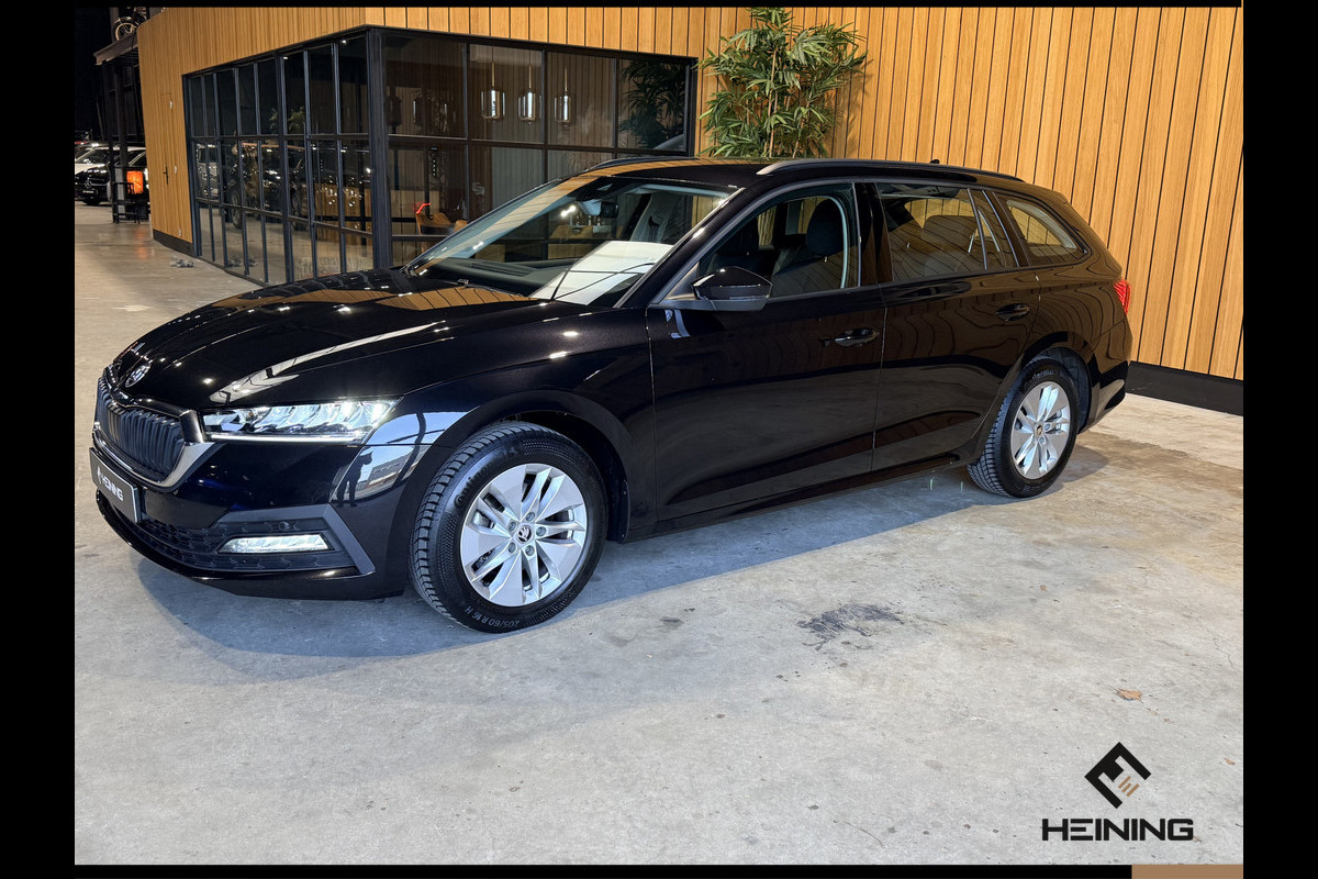 Škoda Octavia Combi 1.0 TSI Business Edition. Navi. Apple-carplay.Trekhaak. Dealer onderhouden met NAP