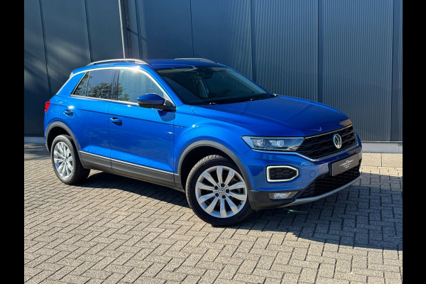 Volkswagen T-Roc 1.0 TSI Style * Navigatie * Led * Stoelverwarming * Adaptieve Cruise Control *