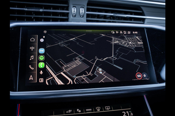 Audi A6 Avant 55 TFSI e quattro Competition S - Pano l Softclose l Trekhaak l HUD