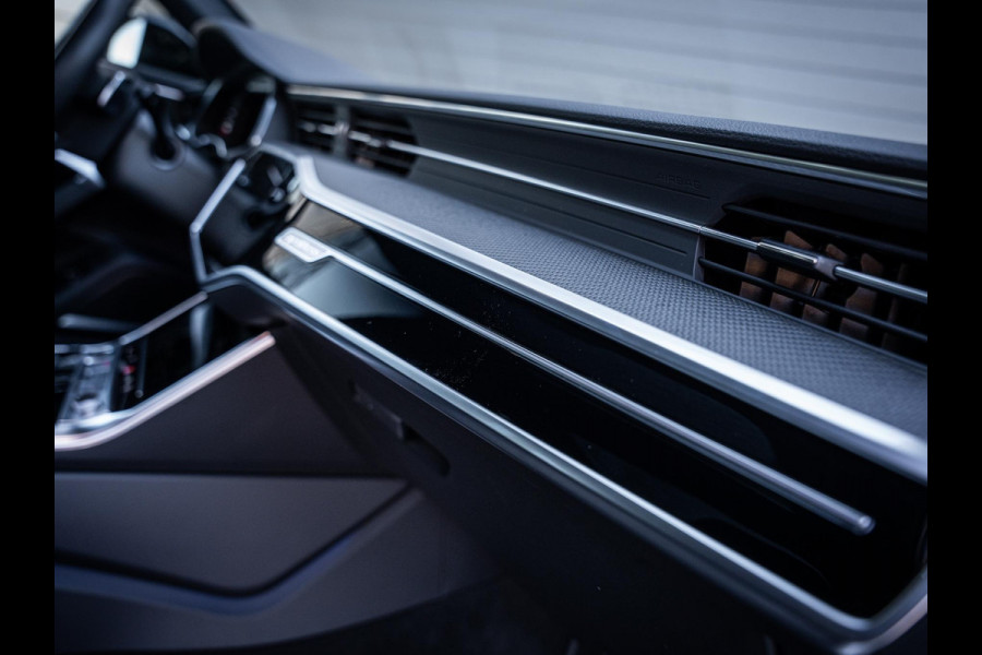 Audi A6 Avant 55 TFSI e quattro Competition S - Pano l Softclose l Trekhaak l HUD