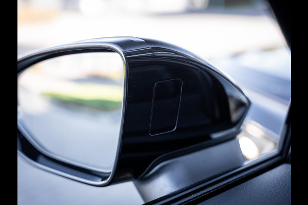 Audi A6 Avant 55 TFSI e quattro Competition S - Pano l Softclose l Trekhaak l HUD