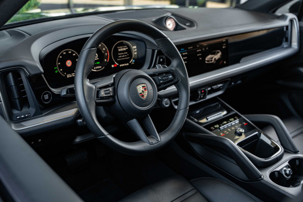 Porsche Cayenne Coupé 3.0 E-Hybrid - Origineel NL | Sport Chrono + | Panorama | Memory | 360 Camera