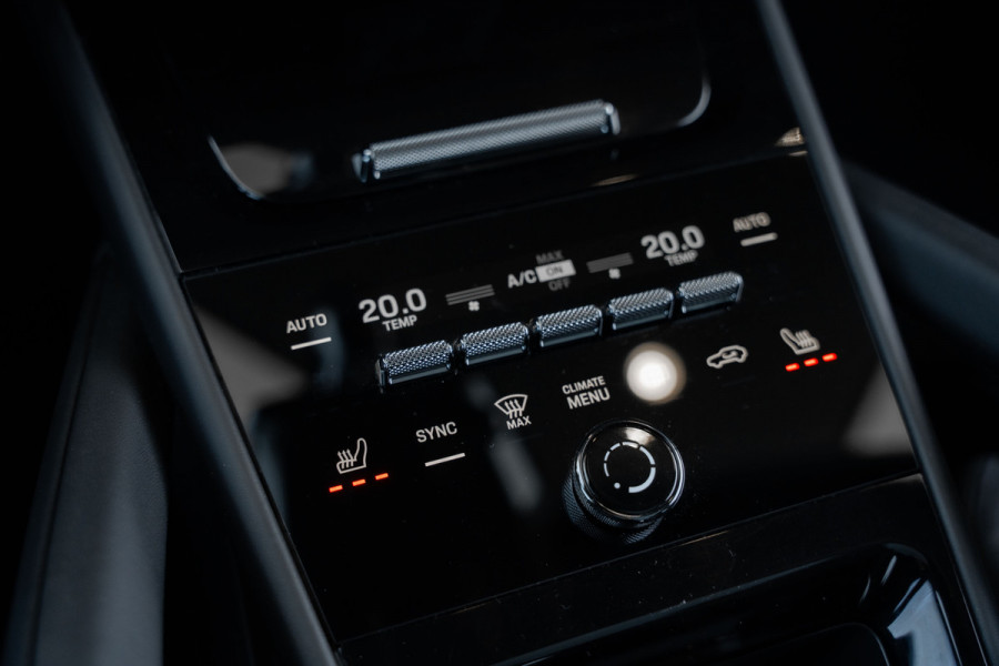 Porsche Cayenne Coupé 3.0 E-Hybrid - Origineel NL | Sport Chrono + | Panorama | Memory | 360 Camera
