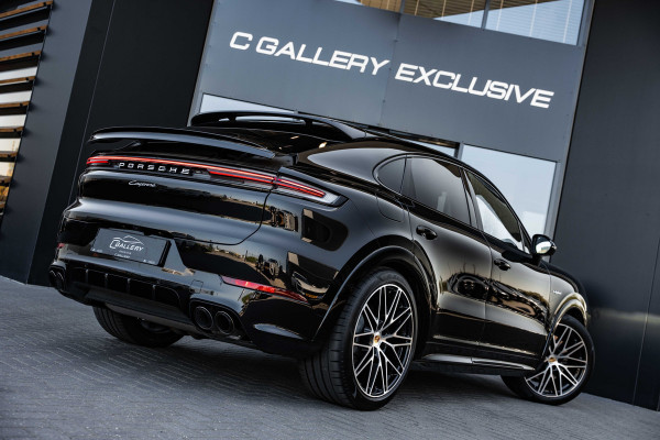 Porsche Cayenne Coupé 3.0 E-Hybrid - Origineel NL | Sport Chrono + | Panorama | Memory | 360 Camera