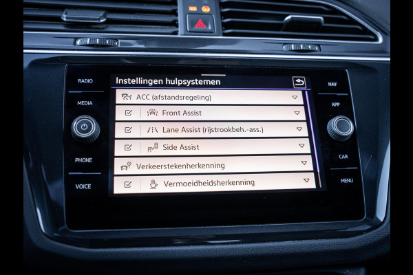 Volkswagen Tiguan 1.4 TSI eHybrid R-Line Business+ Black Style | Pano | ACC