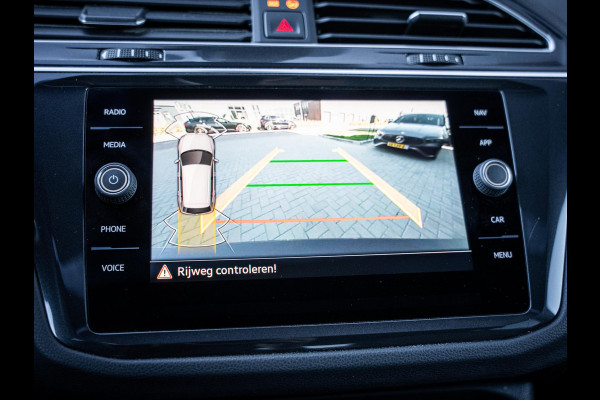 Volkswagen Tiguan 1.4 TSI eHybrid R-Line Business+ Black Style | Pano | ACC