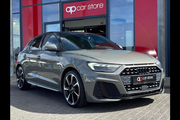 Audi A1 Sportback 40 TFSI 3 x S Line Pro Line S | LED | Camera | Parksens |Carplay | Two Tone