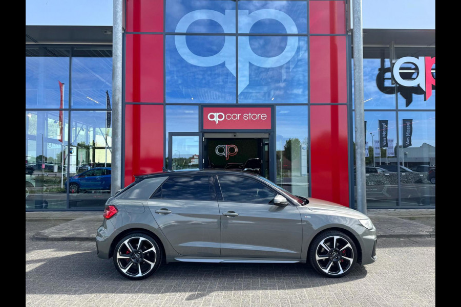 Audi A1 Sportback 40 TFSI 3 x S Line Pro Line S | LED | Camera | Parksens |Carplay | Two Tone