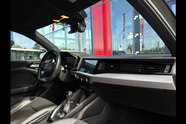 Audi A1 Sportback 40 TFSI 3 x S Line Pro Line S | LED | Camera | Parksens |Carplay | Two Tone