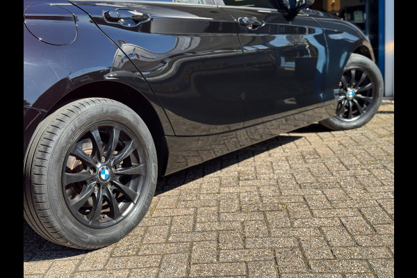 BMW 1-serie 118i High Executive 2018 AUT NAVI CLIMA LM NAP!