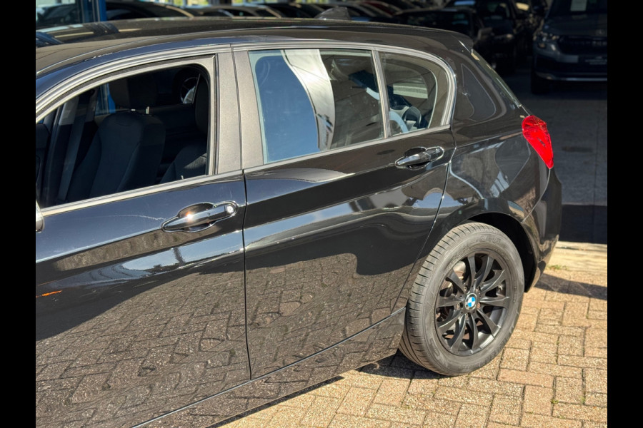 BMW 1-serie 118i High Executive 2018 AUT NAVI CLIMA LM NAP!