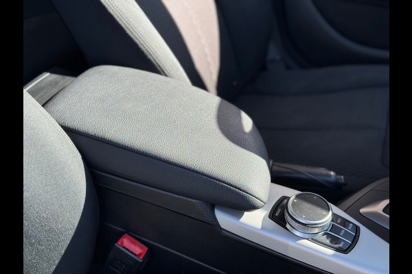 BMW 1-serie 118i High Executive 2018 AUT NAVI CLIMA LM NAP!