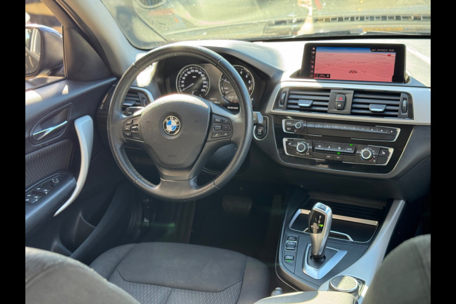 BMW 1-serie 118i High Executive 2018 AUT NAVI CLIMA LM NAP!
