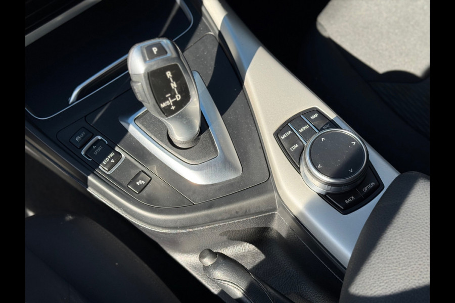 BMW 1-serie 118i High Executive 2018 AUT NAVI CLIMA LM NAP!