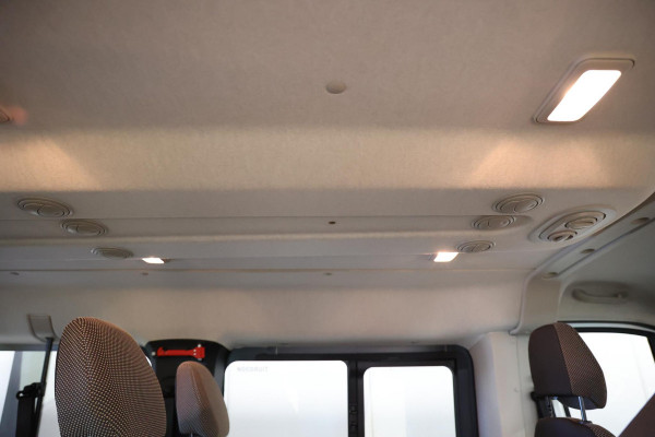 Peugeot Boxer 141PK PERSONENBUS 9 PERSOONS
