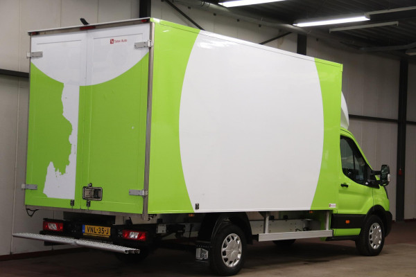 Ford Transit AUTOMAAT BAKWAGEN MEUBELBAK Ford Transit BAKWAGEN MEUBELBAK FINANCIAL LEASE 325 EURO P/M