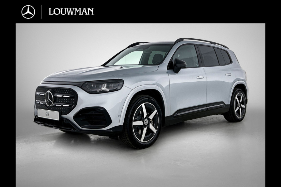 Mercedes-Benz Glb 250+ Business Solution AMG 85.5 kWh | Premium Plus pakket | Nightpakket | Smartphone integratie | Vast panoramadak | Burmester® 3D surround sound | GUARD 360° | Sfeerverlichting |